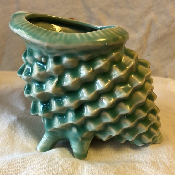 Vintage ceramic fish and shell vase - Picture 2 of 6